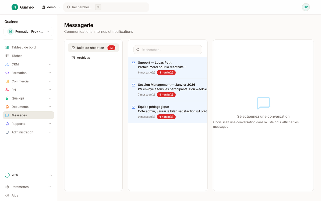 Messagerie interne Qualneo : conversation avec un stagiaire et pièces jointes